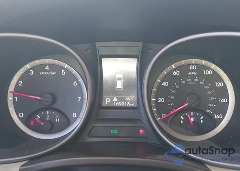 2013 Hyundai Santa Fe Sport z USA, uszkodzony, nr VIN 5XYZUDLB6DG036100